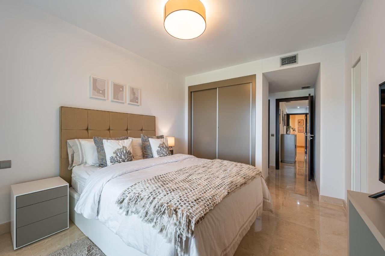 Garten Appartment In La Floresta - La Mairena Ojen Luaran gambar