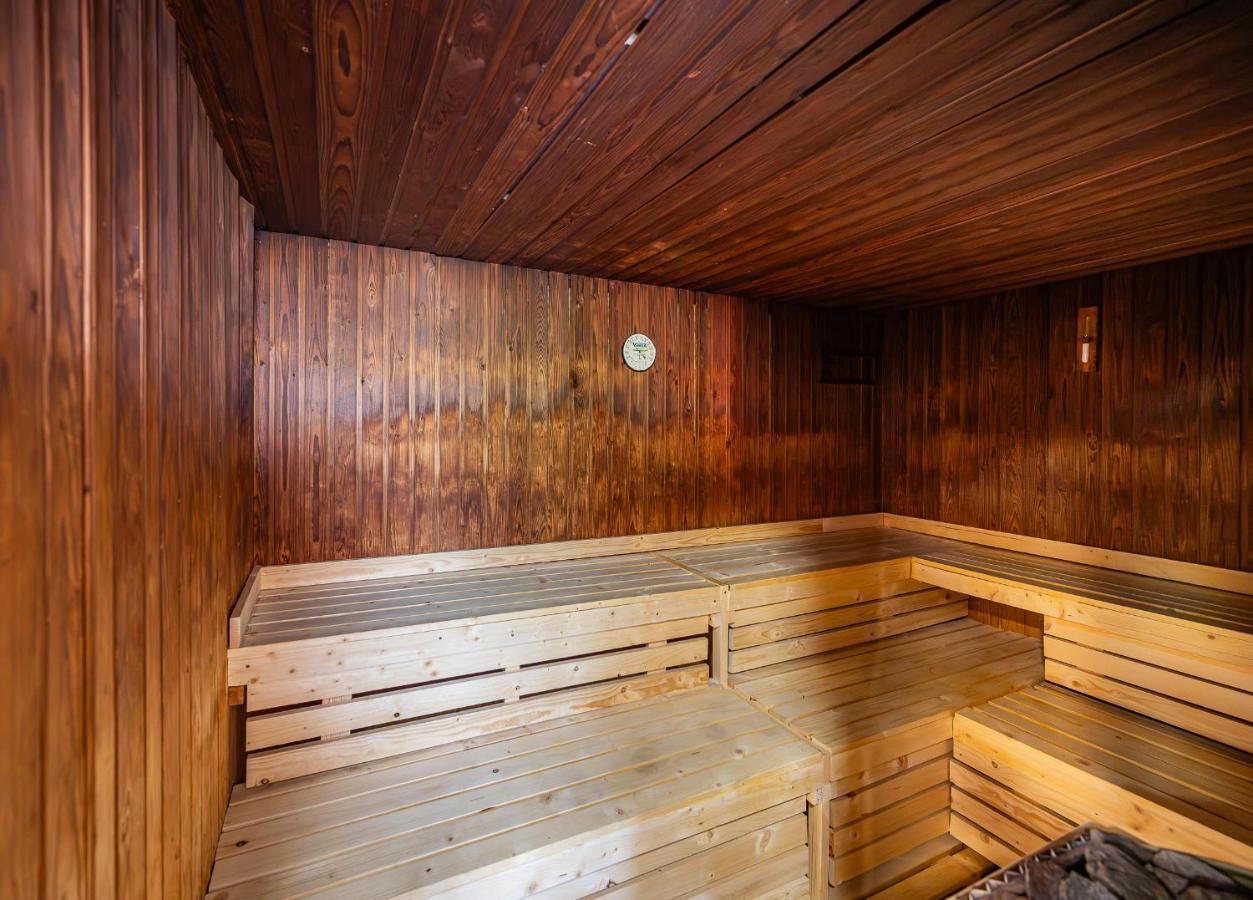 Garten Appartment In La Floresta - La Mairena Ojen Luaran gambar